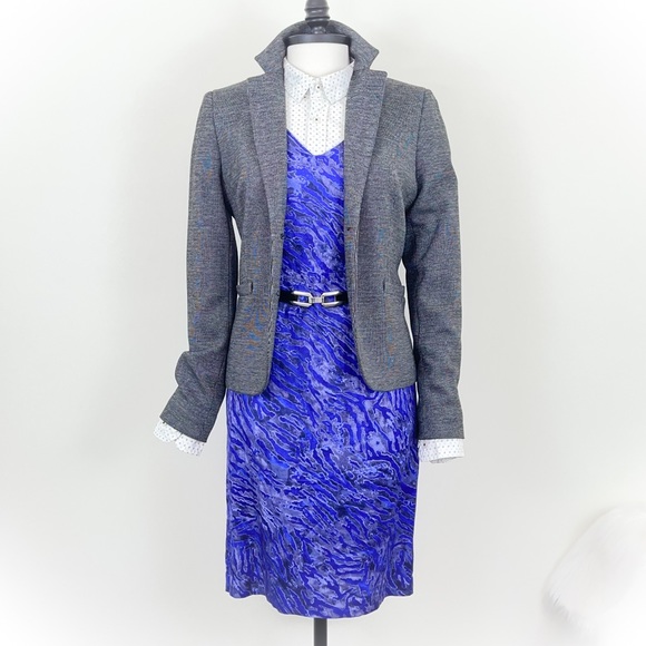 💕Beautiful Blue Banana Republic No Sleeve Sheath Dress💕 - Picture 5 of 11